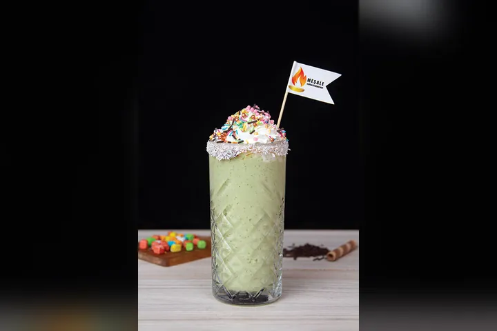 Elma Milkshake